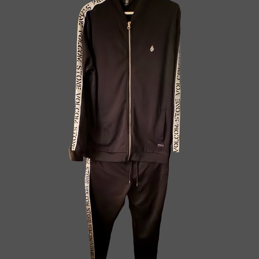 Volcom Tracksuit - image 2
